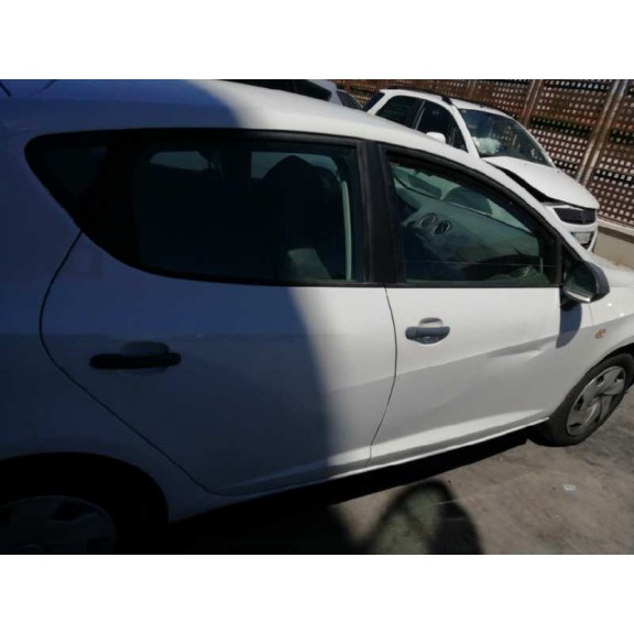 seat ibiza (6j5) del año 2011