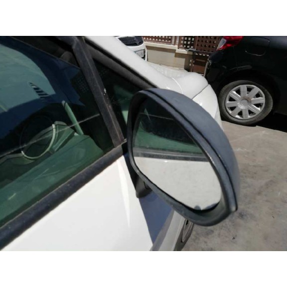 seat ibiza (6j5) del año 2011