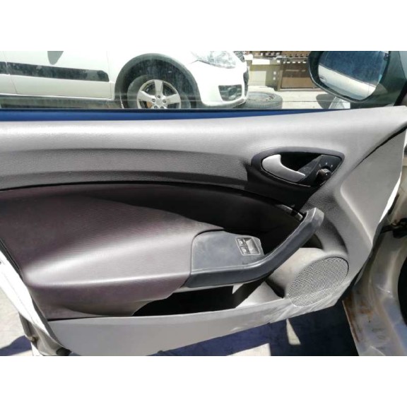 seat ibiza (6j5) del año 2011