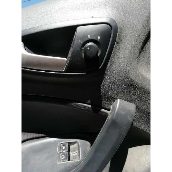 seat ibiza (6j5) del año 2011