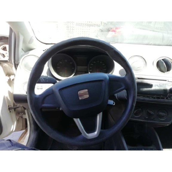 seat ibiza (6j5) del año 2011