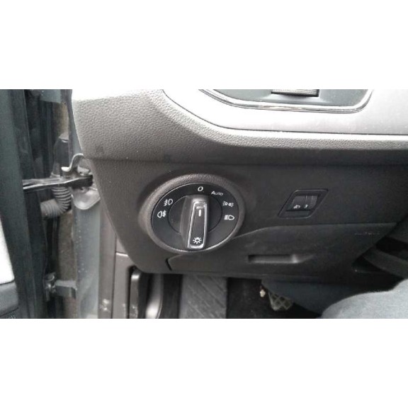 seat leon st (5f8) del año 2017