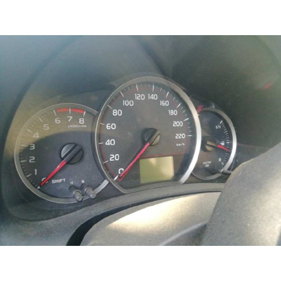 toyota yaris del año 2014