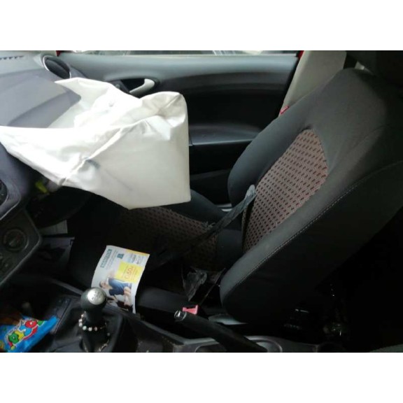 seat ibiza (6j5) del año 2010