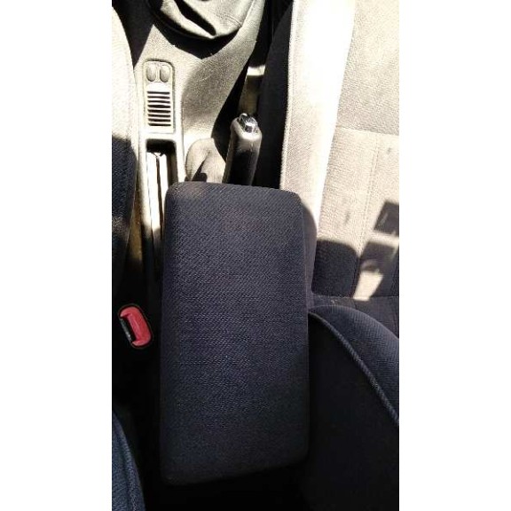 alfa romeo 147 (190) del año 2003