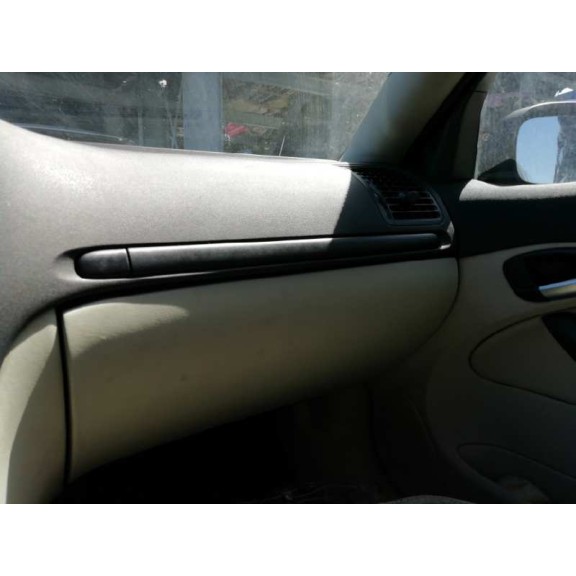 saab 9-3 berlina del año 2005