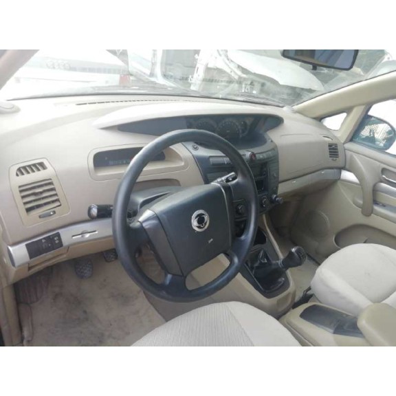 ssangyong rodius del año 2007