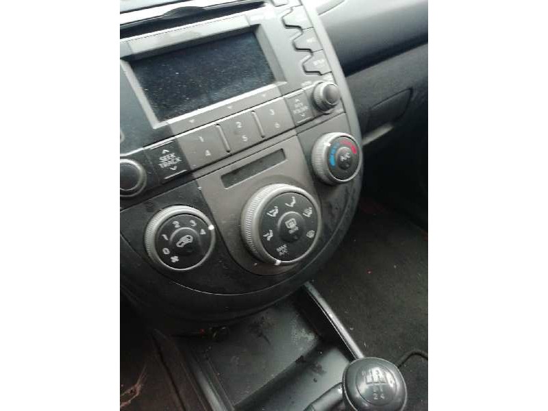 Recambio de mando calefaccion / aire acondicionado para kia soul 1.6 crdi cat referencia OEM IAM 972502KXXX  