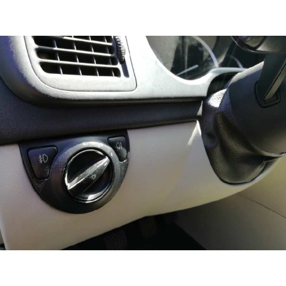 saab 9-3 berlina del año 2005