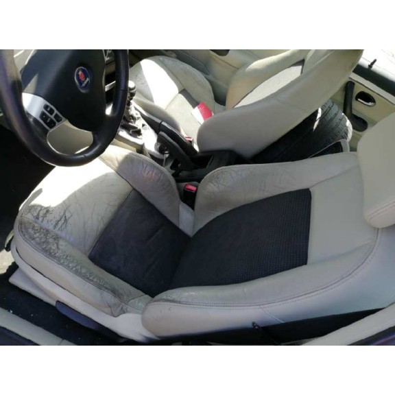 saab 9-3 berlina del año 2005