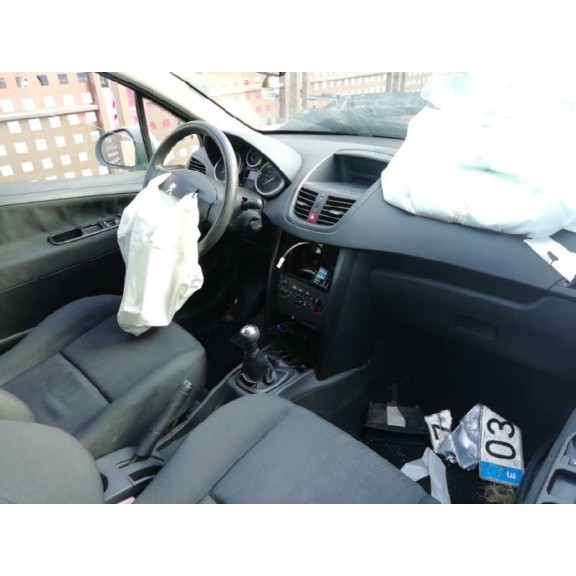 peugeot 207 del año 2007