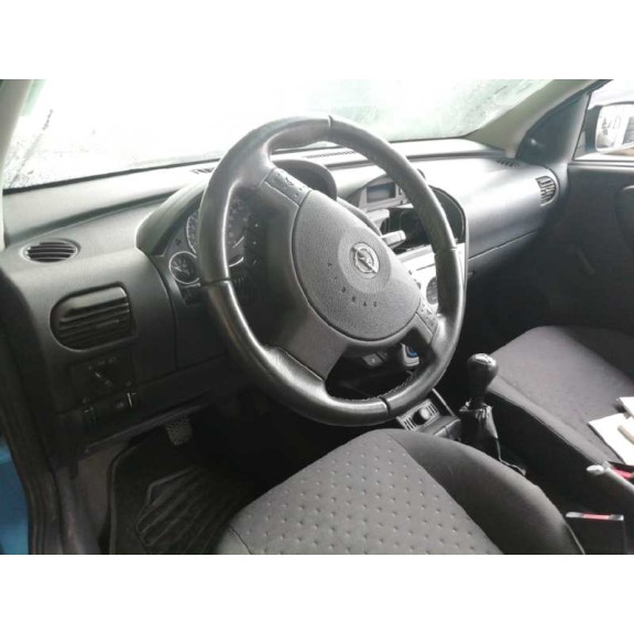 opel corsa c del año 2003