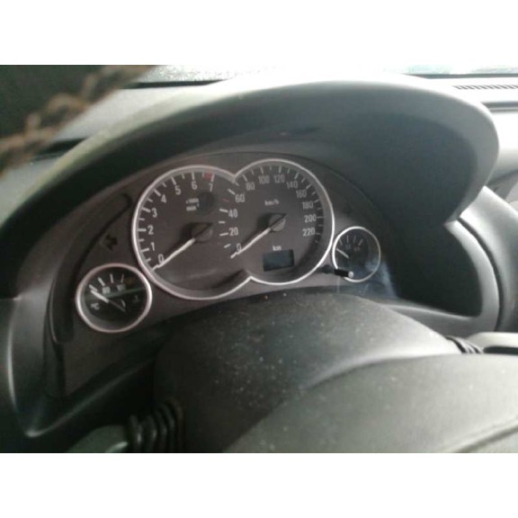 opel corsa c del año 2003