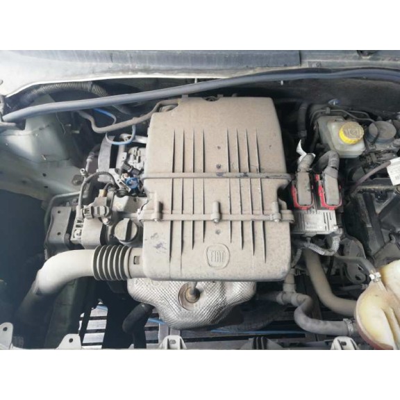 fiat punto (evo) (199) del año 2010