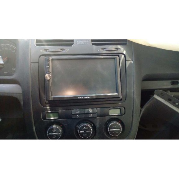 volkswagen golf v berlina (1k1) del año 2006