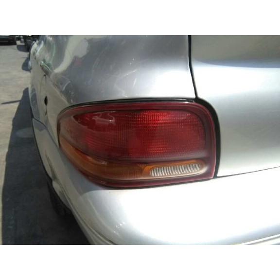 chrysler stratus berlina (ja) del año 2000