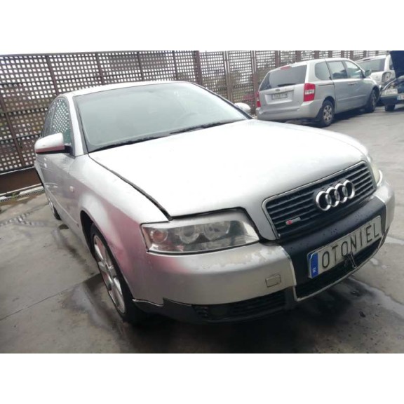 audi a4 berlina (8e) del año 2001