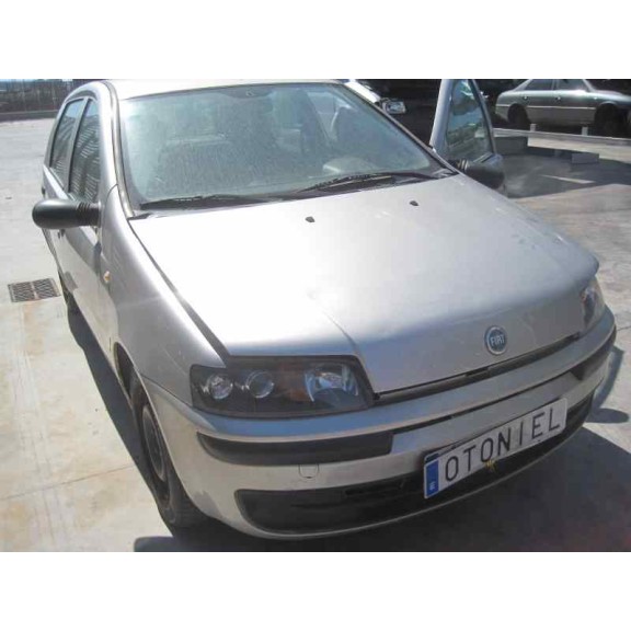 fiat punto berlina (188) del año 2001