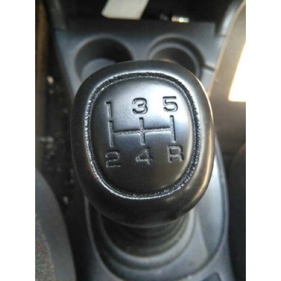 chrysler stratus berlina (ja) del año 2000