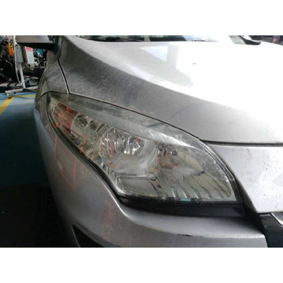 renault megane iii berlina 5 p del año 2012