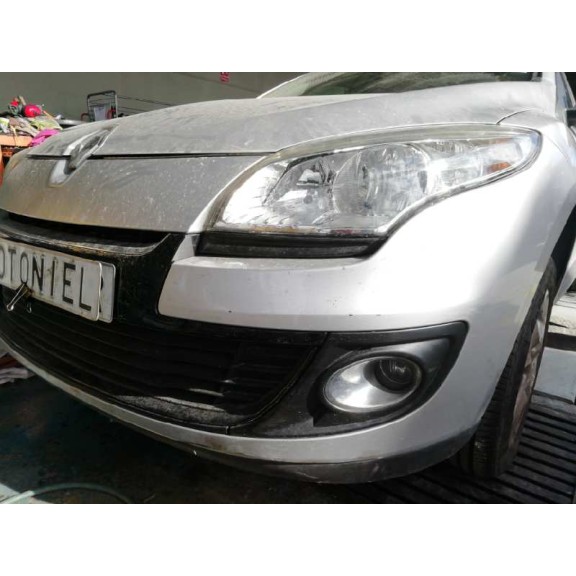 renault megane iii berlina 5 p del año 2012