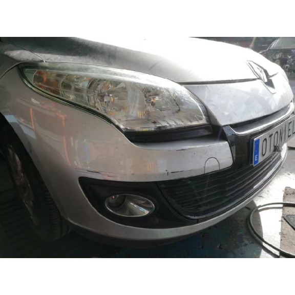 renault megane iii berlina 5 p del año 2012