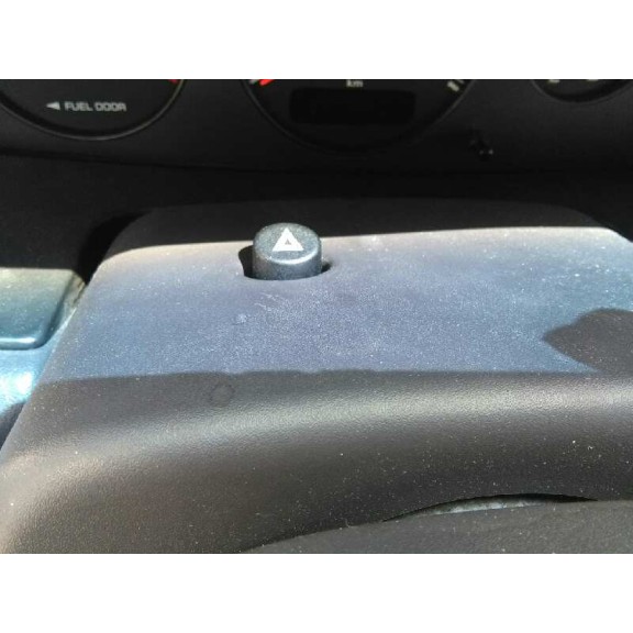 chrysler stratus berlina (ja) del año 2000