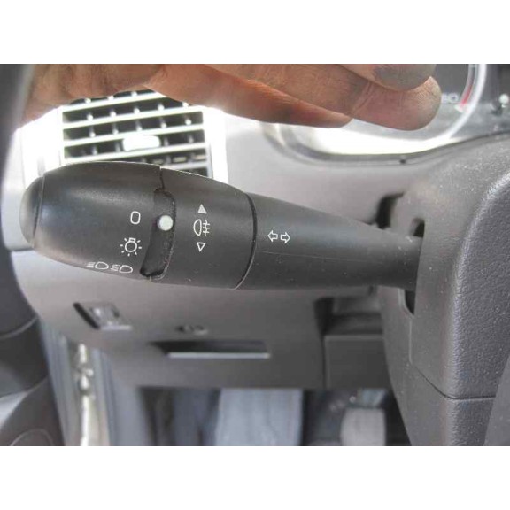 peugeot 307 (s1) del año 2004