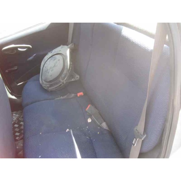 fiat punto berlina (188) del año 2001