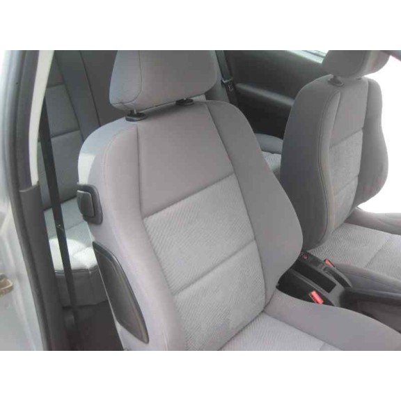 peugeot 307 (s1) del año 2004