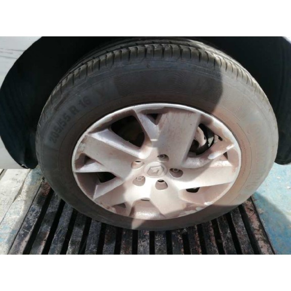 renault megane iii berlina 5 p del año 2012