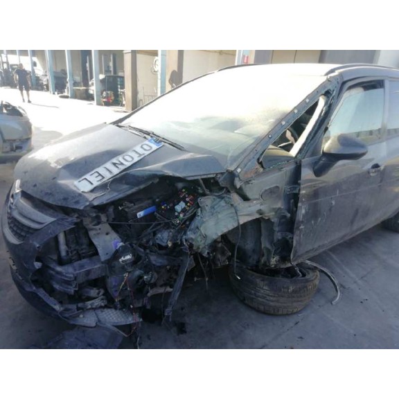 opel zafira tourer del año 2014