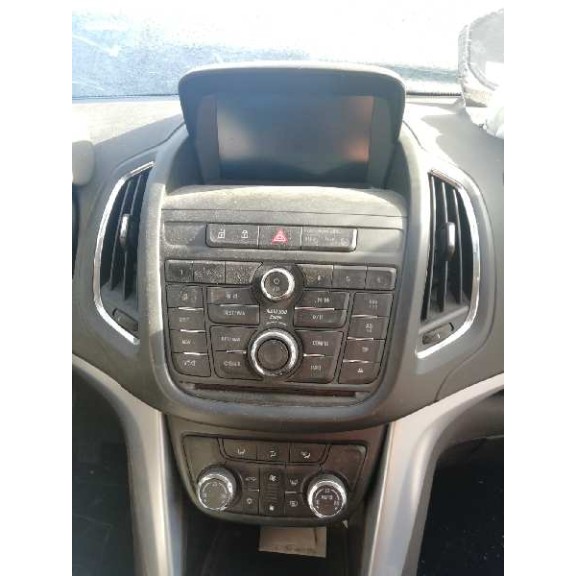 opel zafira tourer del año 2014