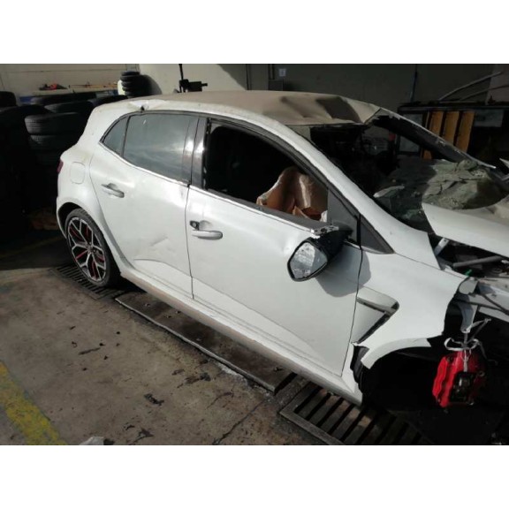renault megane iv berlina 5p del año 2019