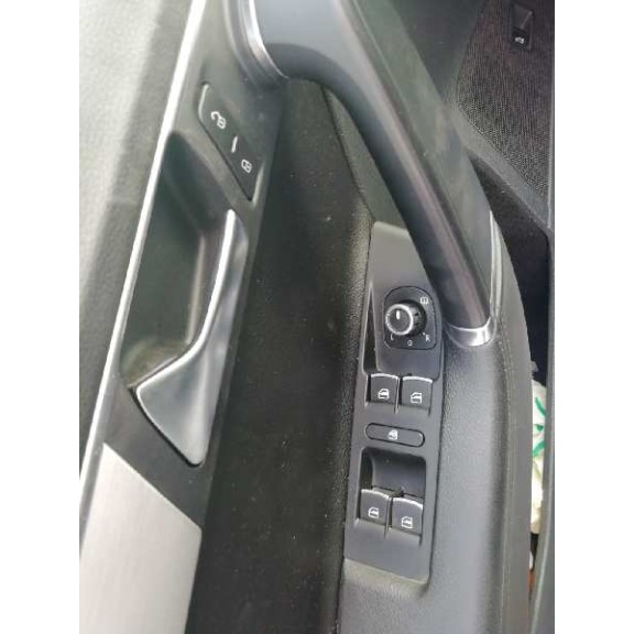 volkswagen passat lim. (362) del año 2013