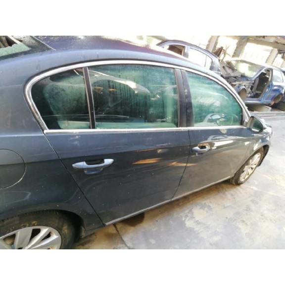 volkswagen passat lim. (362) del año 2011