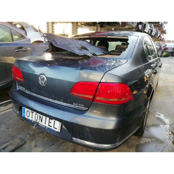 volkswagen passat lim. (362) del año 2011