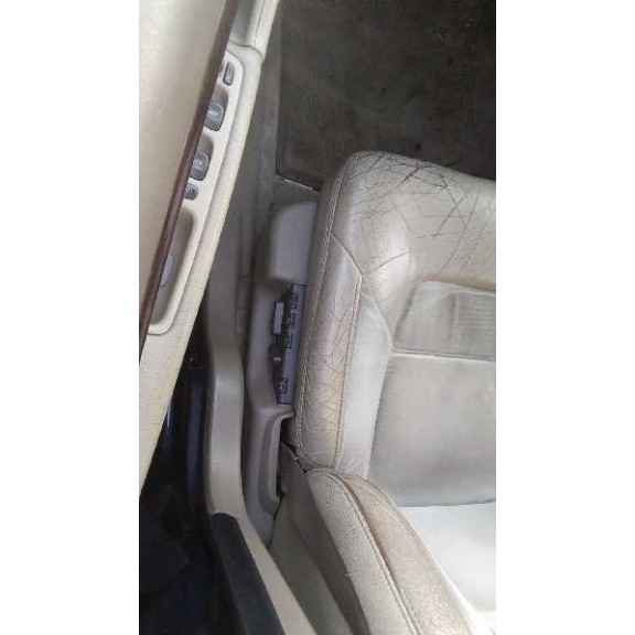 volvo s80 berlina del año 2000