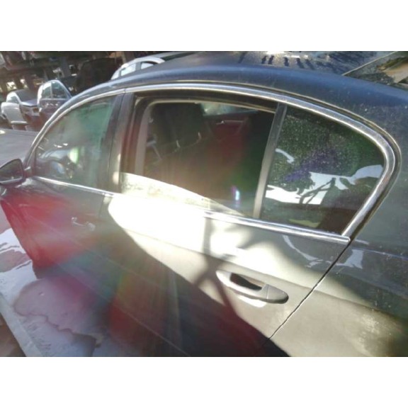 volkswagen passat lim. (362) del año 2011