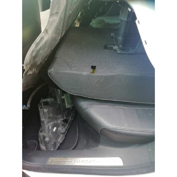 volkswagen passat lim. (362) del año 2013