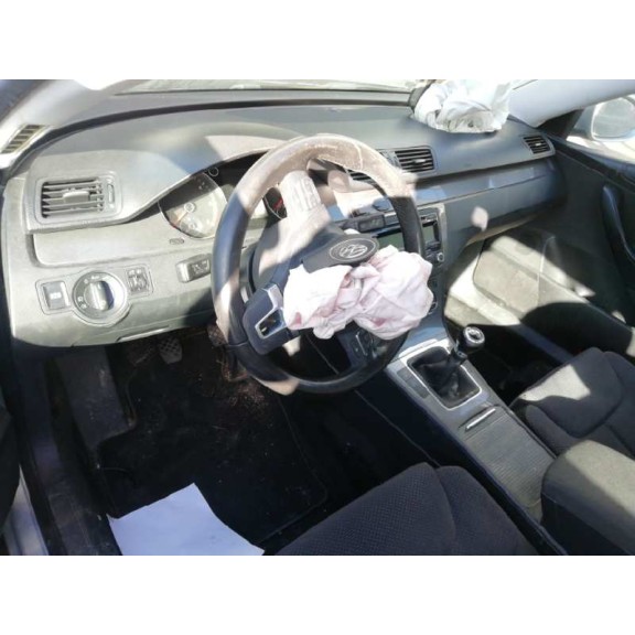 volkswagen passat berlina (3c2) del año 2009