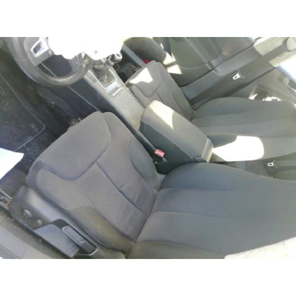 volkswagen passat berlina (3c2) del año 2009