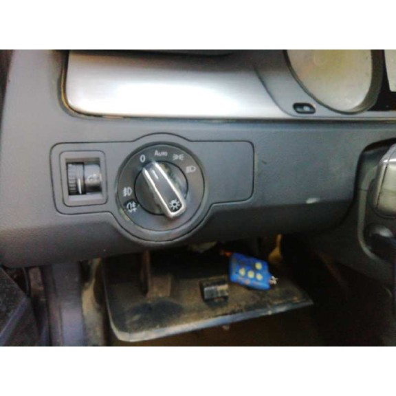 volkswagen passat lim. (362) del año 2011
