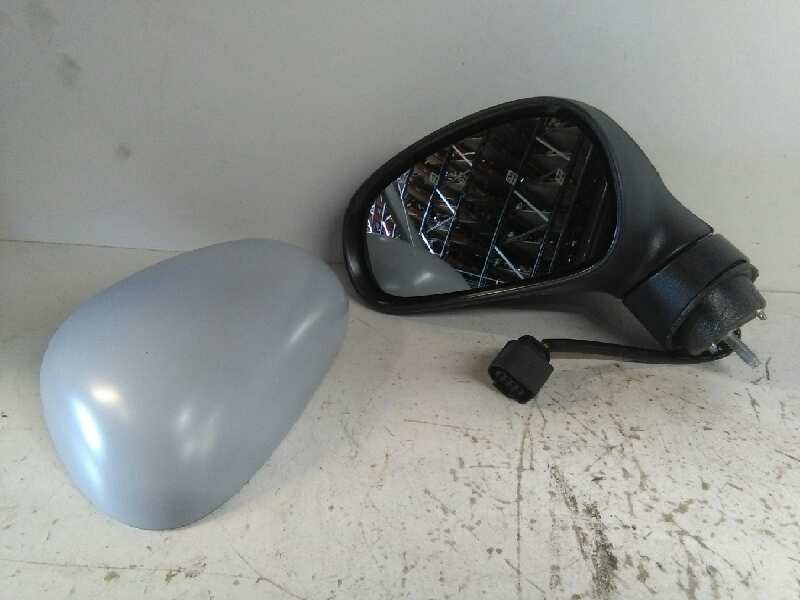 Recambio de retrovisor izquierdo para seat leon (1p1) referencia OEM IAM  NUEVO 5 PINS NO ABATIBLE