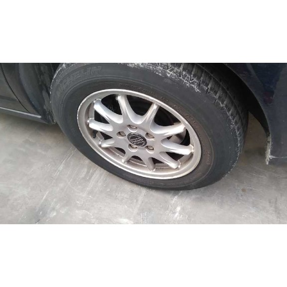 volvo s80 berlina del año 2000