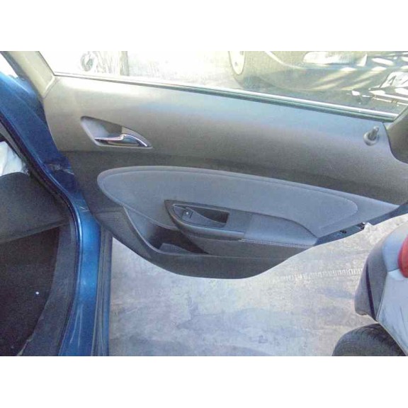 opel astra j lim. del año 2013