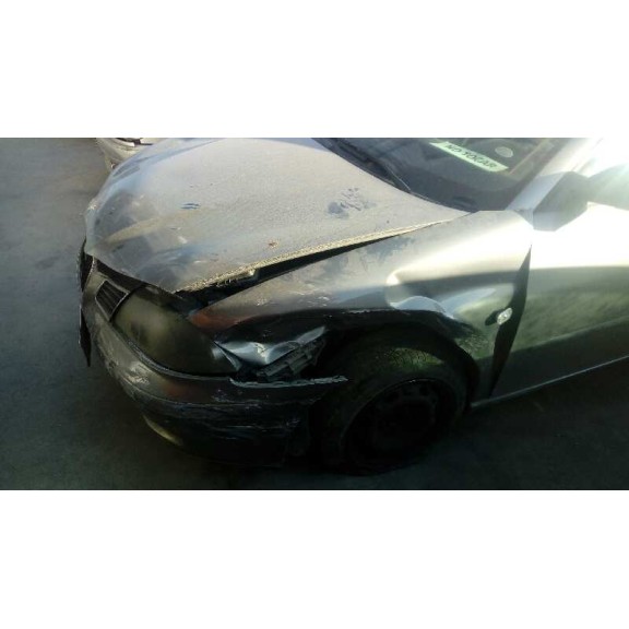 seat ibiza (6l1) del año 2002