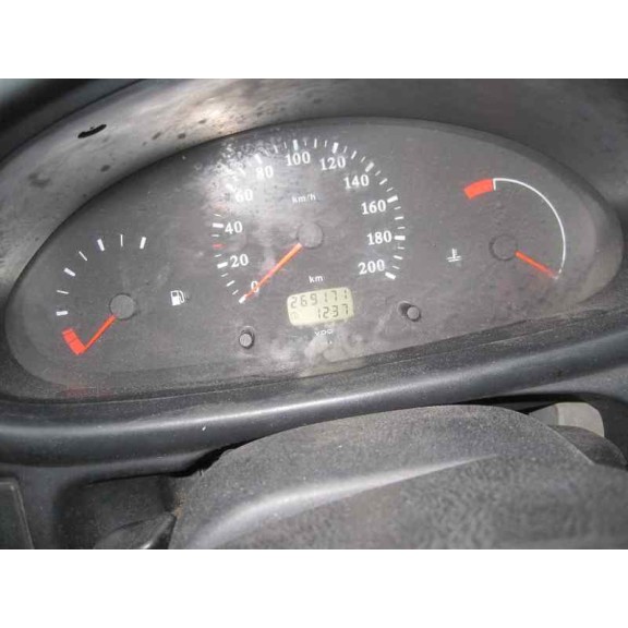 nissan micra (k11) del año 1998