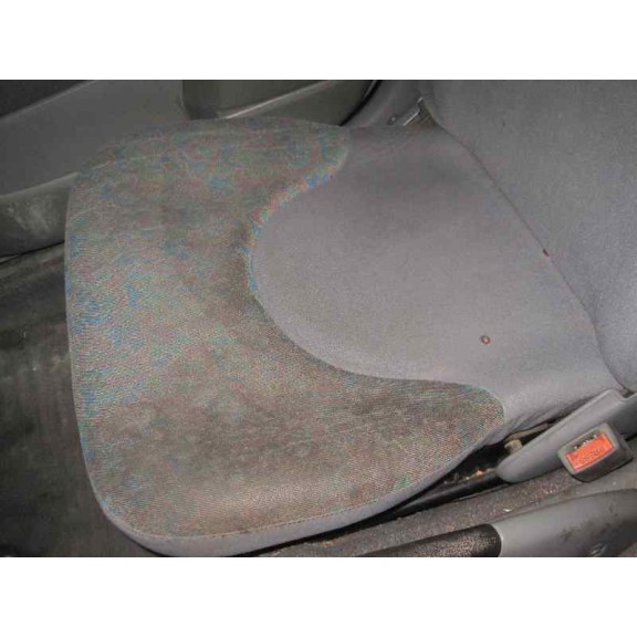 nissan micra (k11) del año 1998