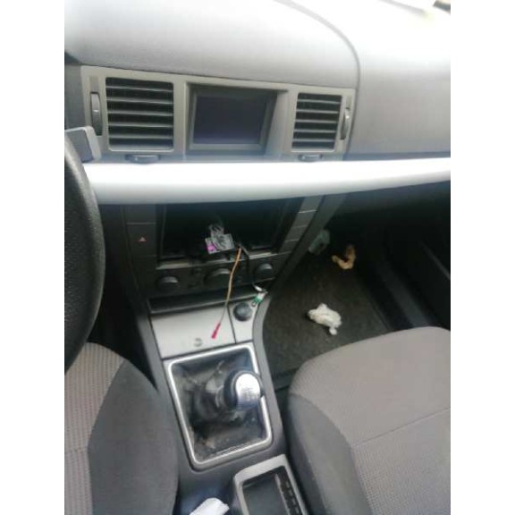 opel vectra c berlina del año 2005